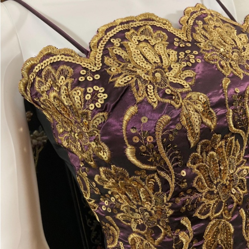 Vintage 1990’s Purple and Gold Mini, Sequin Party Dress, Jessica McClintock - Picture 3 of 9